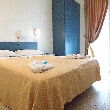 Hotel Till ริมินี ภายนอก รูปภาพ